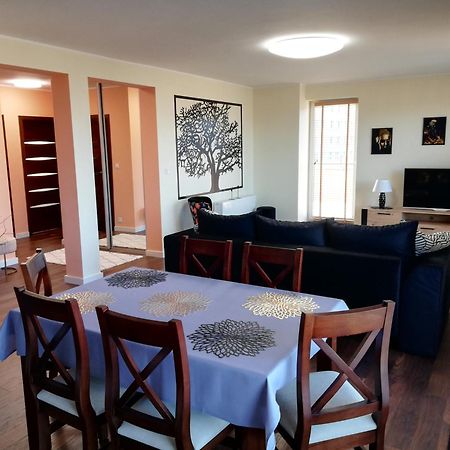 Apartament 80M2 Z 70M2 Tarasem -W Pelni Wyposazony - Wyjatkowe Centrum Miasta Włocławek Exteriör bild