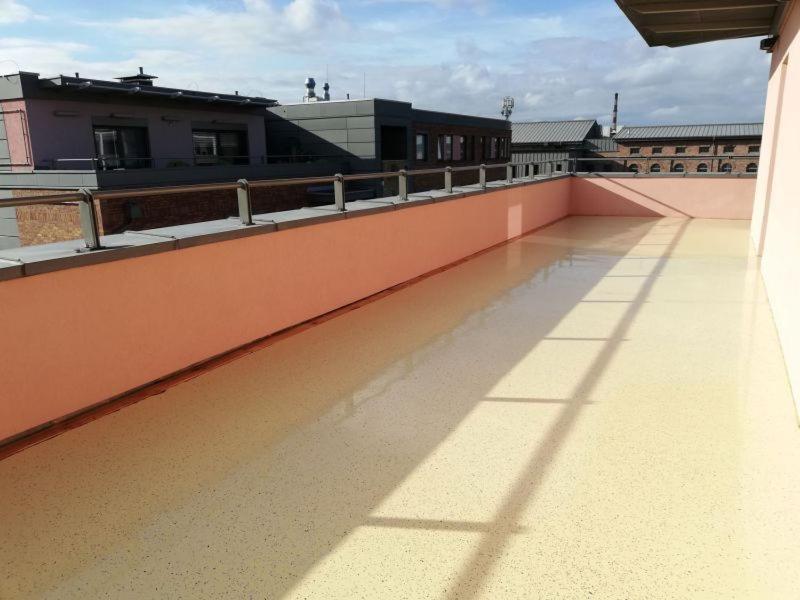 Apartament 80M2 Z 70M2 Tarasem -W Pelni Wyposazony - Wyjatkowe Centrum Miasta Włocławek Exteriör bild
