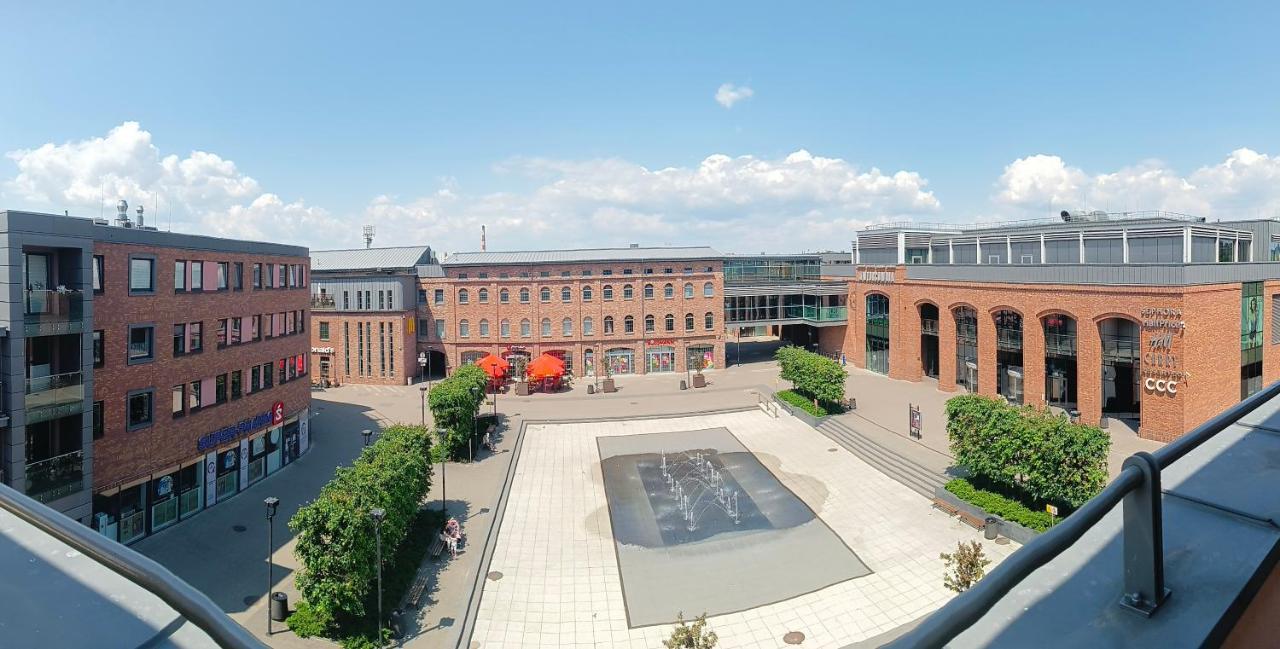 Apartament 80M2 Z 70M2 Tarasem -W Pelni Wyposazony - Wyjatkowe Centrum Miasta Włocławek Exteriör bild