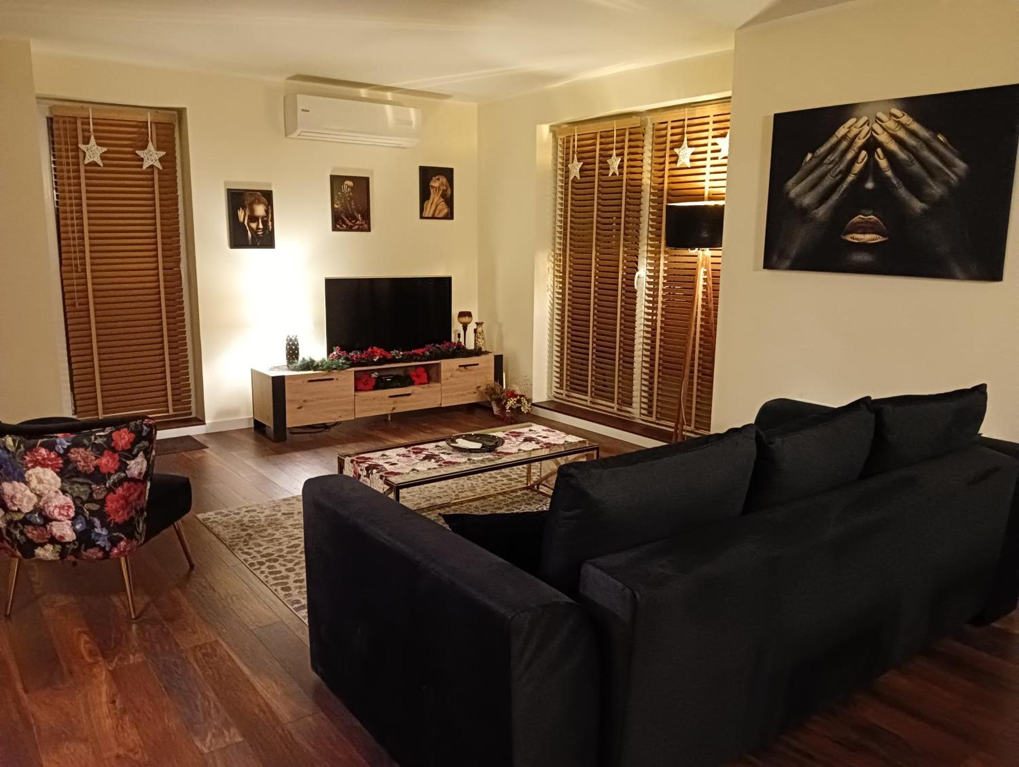 Apartament 80M2 Z 70M2 Tarasem -W Pelni Wyposazony - Wyjatkowe Centrum Miasta Włocławek Exteriör bild
